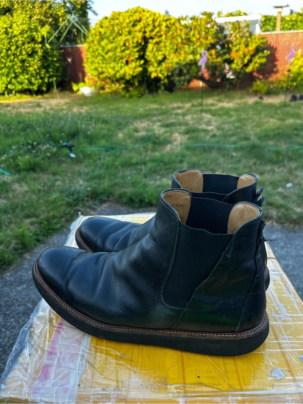 Vibram M2071-048 Men’s Black Leather Slip On Chelsea Boots Size 11